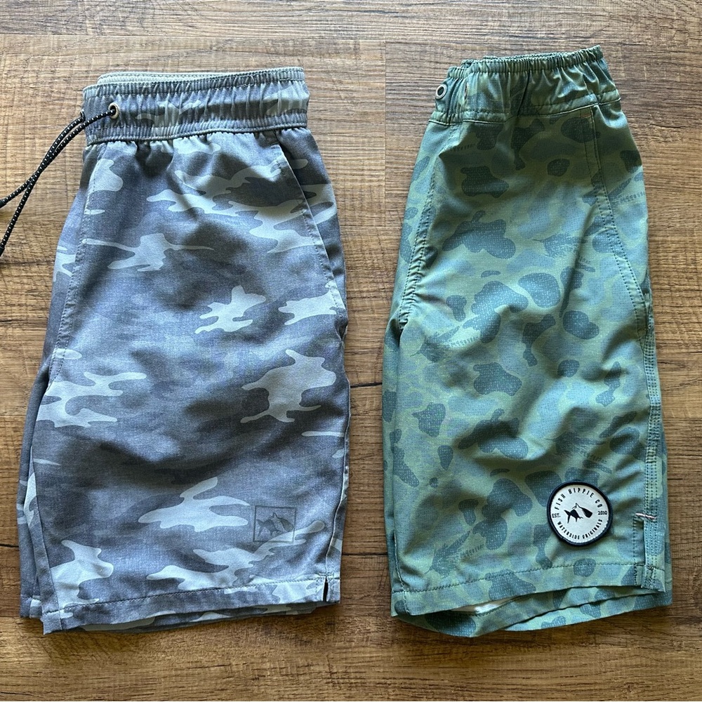 Quick-Dry Gray and Green Shorts Relaxed Fit